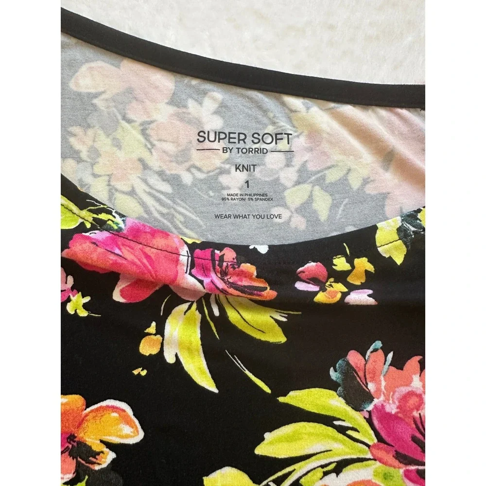 Torrid Super Soft Floral Off Shoulder Tunic Top Plus Size 1X Black Callie - Picture 8 of 12